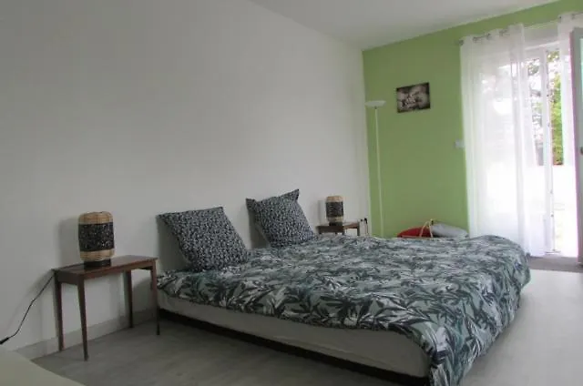 Chambre 20M2 Avec Salle De Bain Privee Dans Maison En Bois Lavaur  France