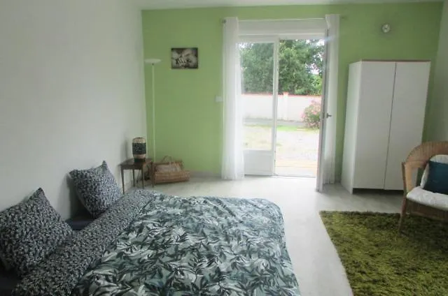 منزل للإقامة Chambre 20M2 Avec Salle De Bain Privee Dans Maison En Bois لافاور فرنسا